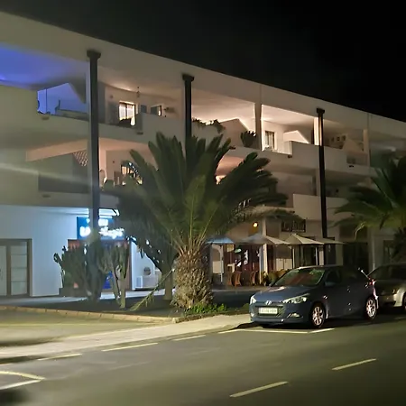 Casa Rosa * Costa Teguise